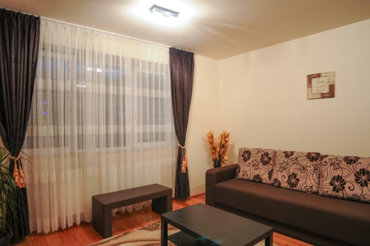 Ferienwohnung Casa Di Luca Brașov Exterior foto