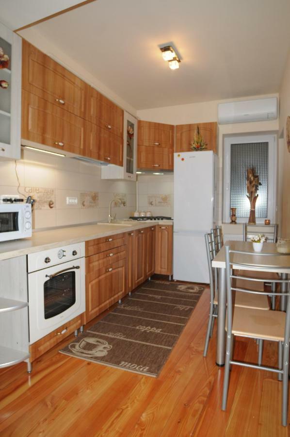 Ferienwohnung Casa Di Luca Brașov Exterior foto